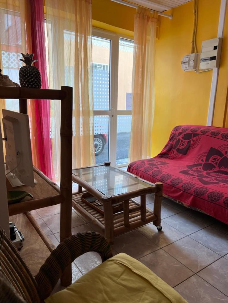 Le Cocon De Lollita Apartment Sainte-Anne  Ngoại thất bức ảnh